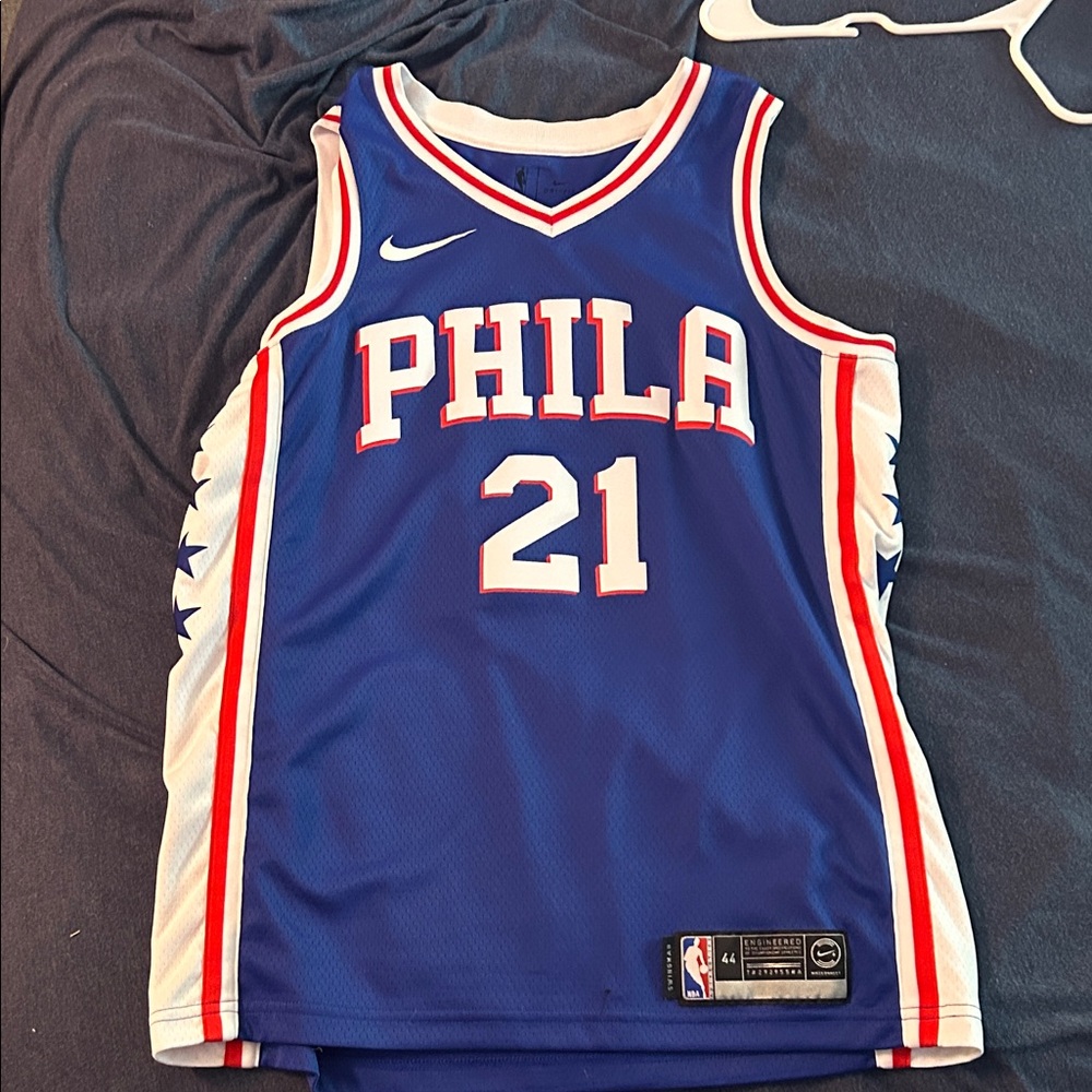 Nike Philadelphia 76ers Joel Embiid Basketball Jersey